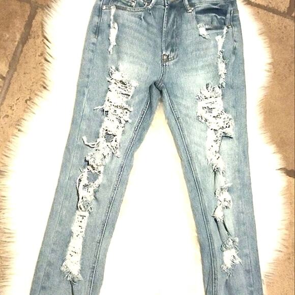 Almost Famous Distressed Boyfriend Jeans Sz 0 Lt Blue Bohemian Festival Thrashed - Picture 1 of 12